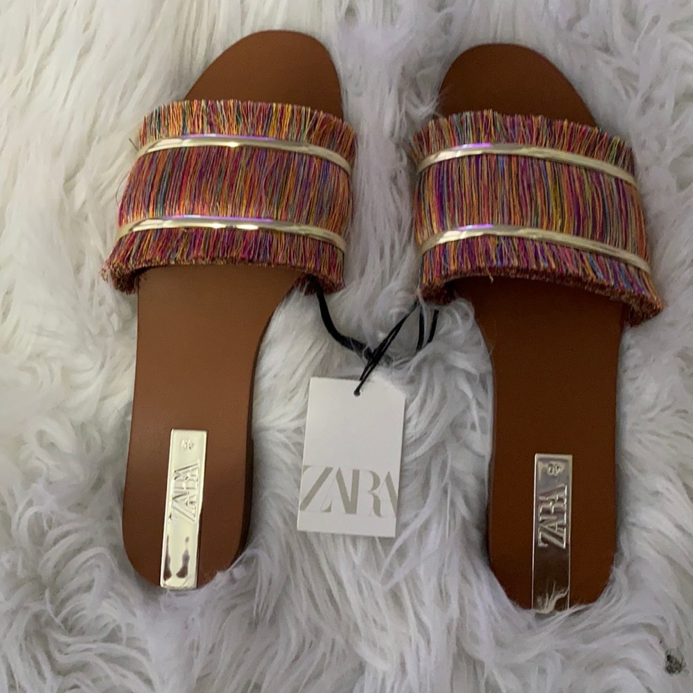 Size 40 Zara colorful sandals Never Worn